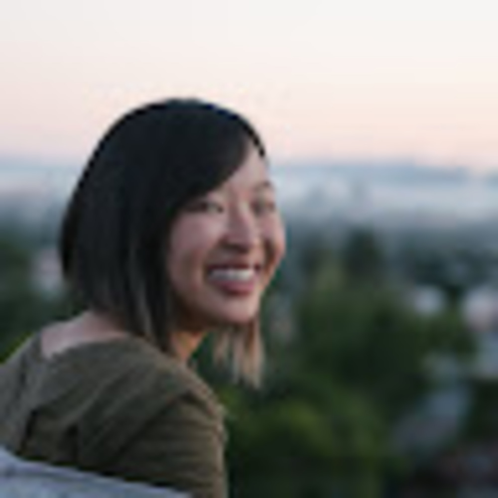 Meet your Posher, Flo